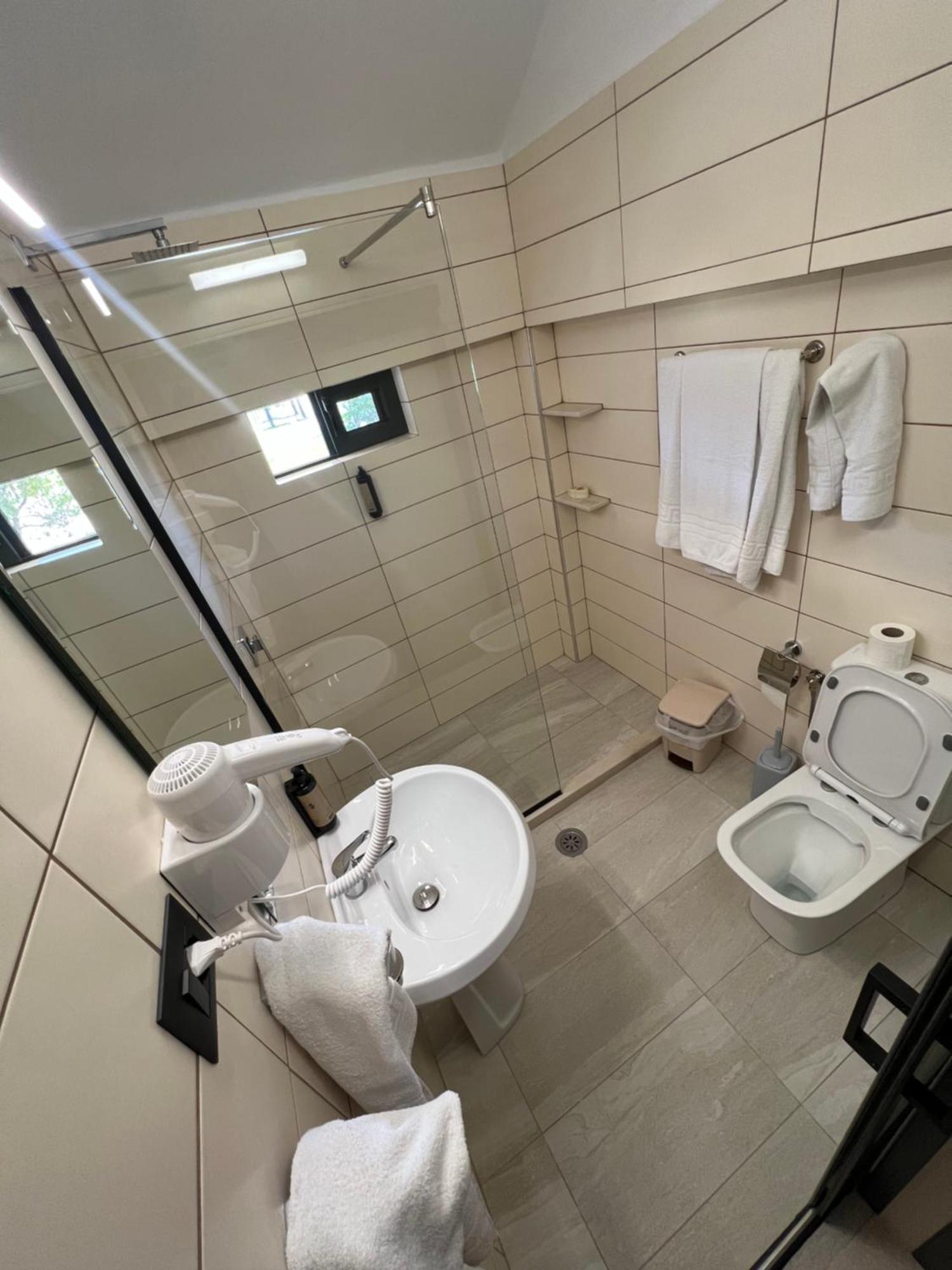 Hotel Primavera Vlorë 外观 照片