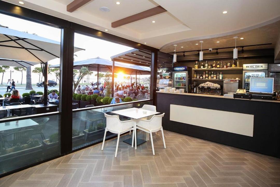 Hotel Primavera Vlorë 外观 照片