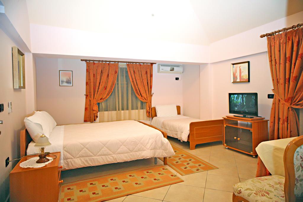Hotel Primavera Vlorë 客房 照片